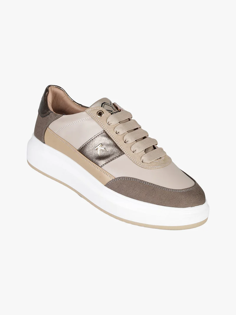 Sneakers donna stringate con platform - beige