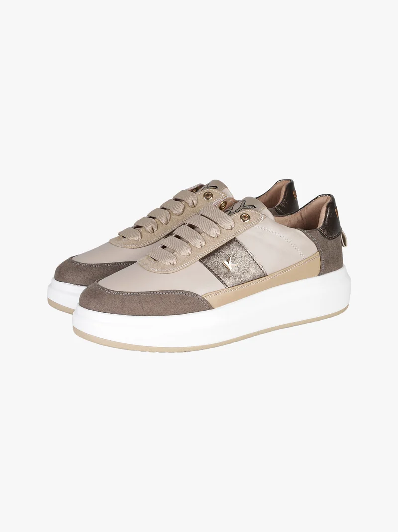 Sneakers donna stringate con platform - beige