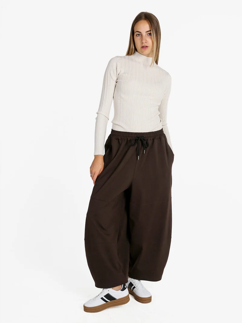 Pullover donna in maglia con collo a lupetto - panna