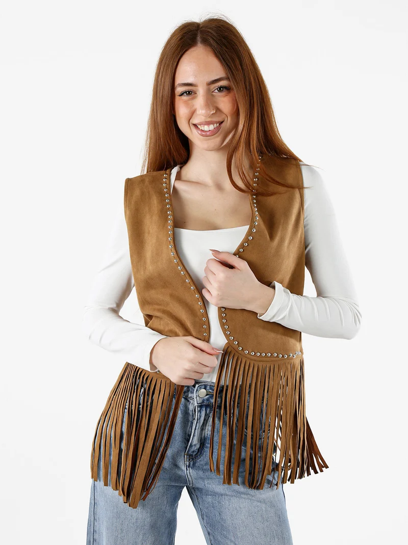Gilet donna scamosciato con borchie e frange - cammello