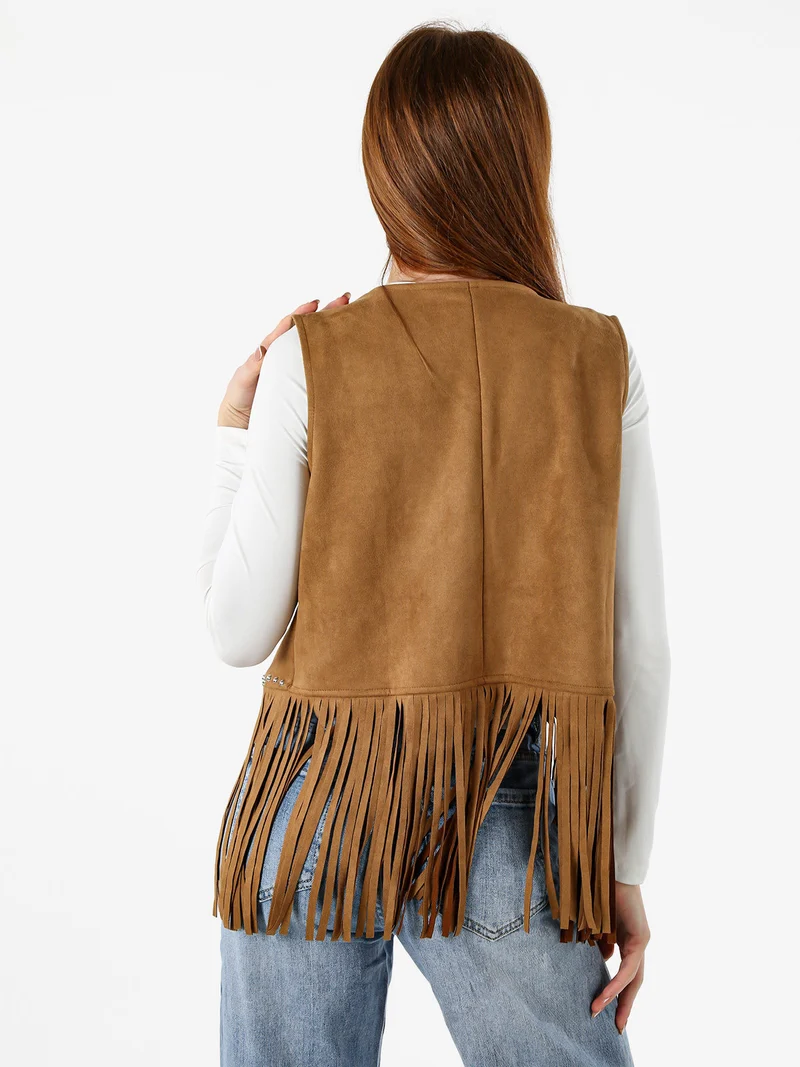 Gilet donna scamosciato con borchie e frange - cammello