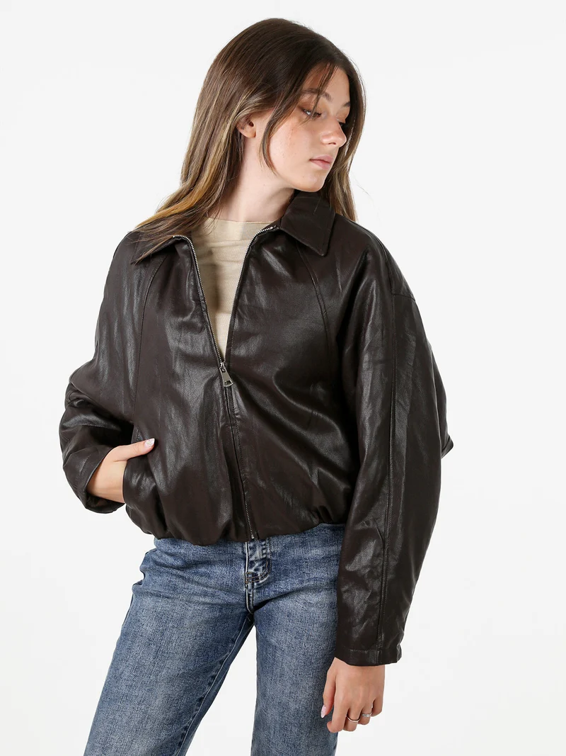 Giacca cropped da donna imbottita in ecopelle - moro