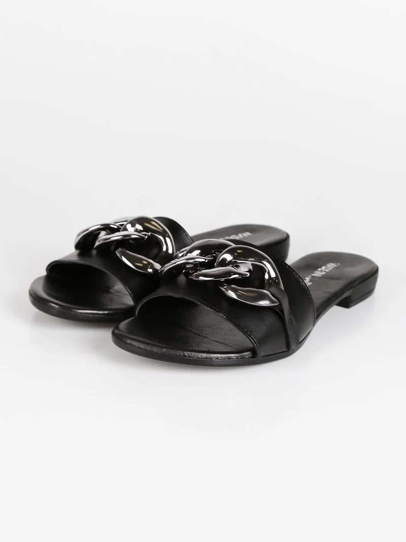 Ciabatte in pelle con catena - nero