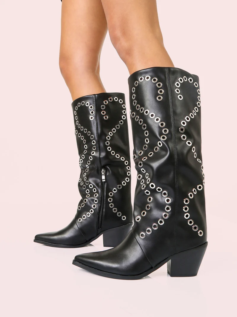 Stivali donna con borchie e tacco - nero