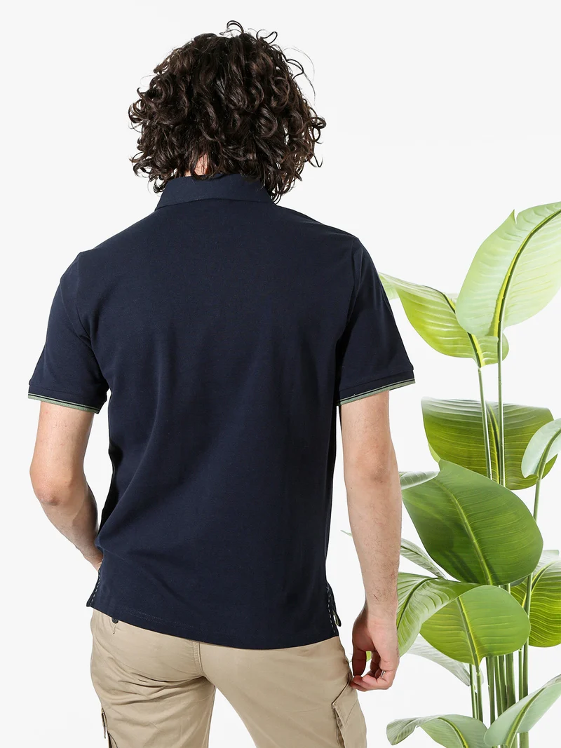 Polo da uomo in cotone a maniche corte con taschino a filetto - blu scuro