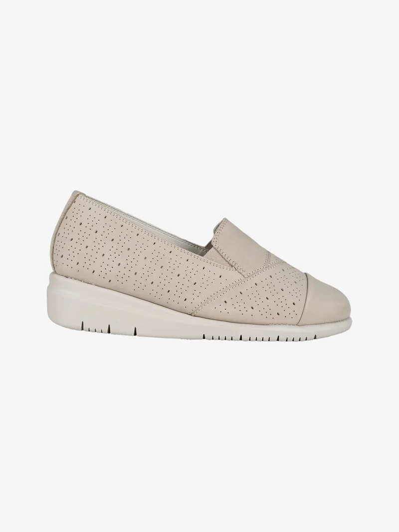 Mocassini in pelle traforata donna - beige