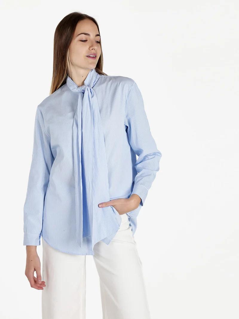Camicia rigata da donna a maniche lunghe - azzurro