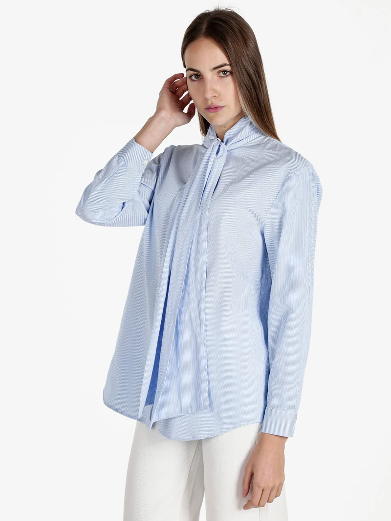 Camicia rigata da donna a maniche lunghe - azzurro