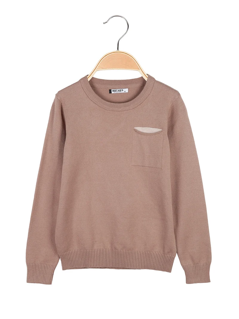 Pullover in maglia da bambino con taschino - cammello