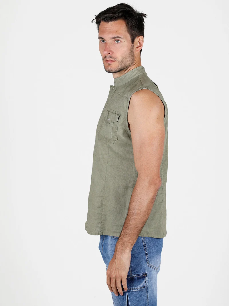Camicia smanicata da uomo in lino - militare
