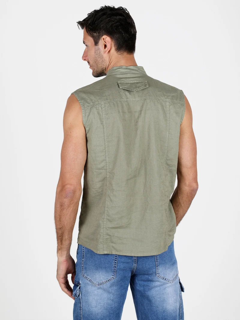 Camicia smanicata da uomo in lino - militare
