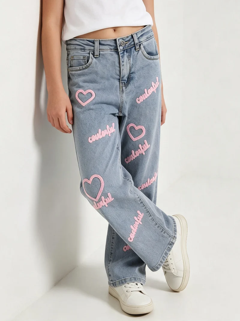 Jeans baggy da bambina con ricami - jeans