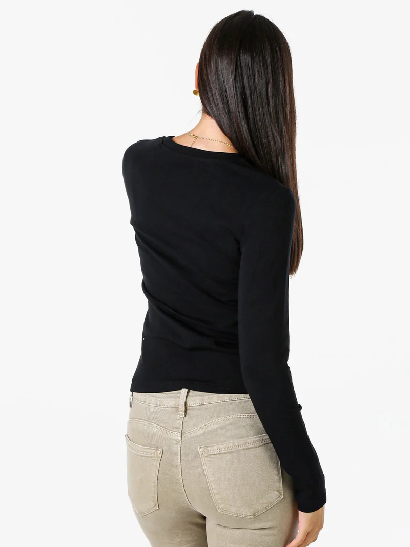 T-shirt girocollo da donna a maniche lunghe con interno spazzolato - nero