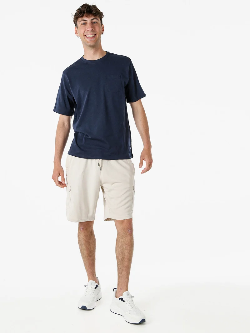T-shirt in cotone da uomo con taschino - blu scuro