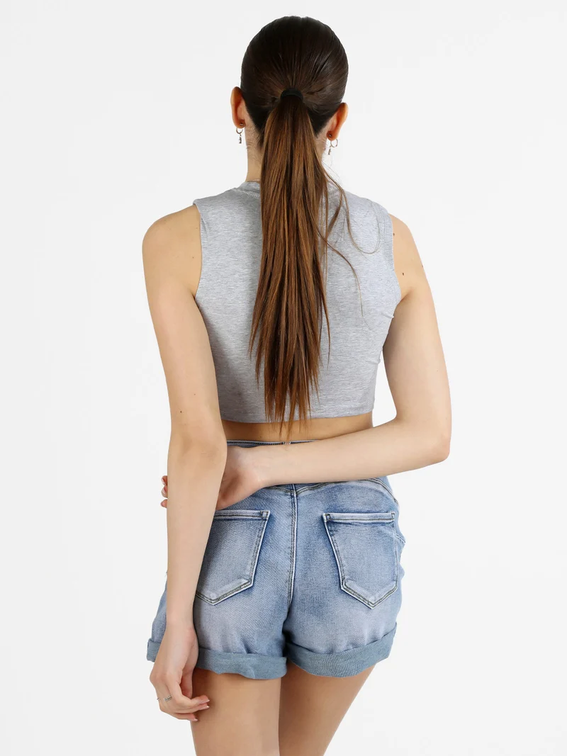 Canotta cropped da donna a spalla larga - grigio