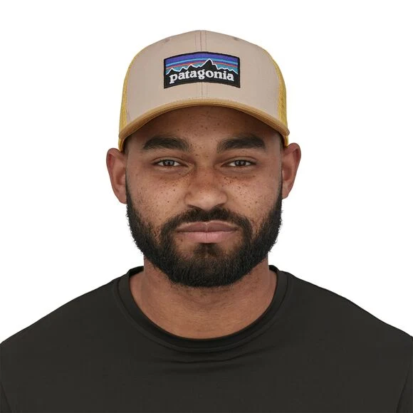 PATAGONIA P-6 Logo Trucker Hat – Nachhaltige Outdoor Cap