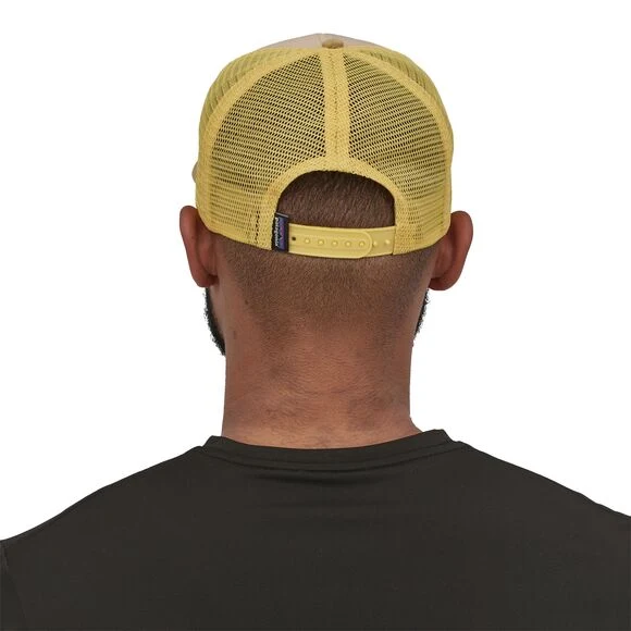PATAGONIA P-6 Logo Trucker Hat – Nachhaltige Outdoor Cap