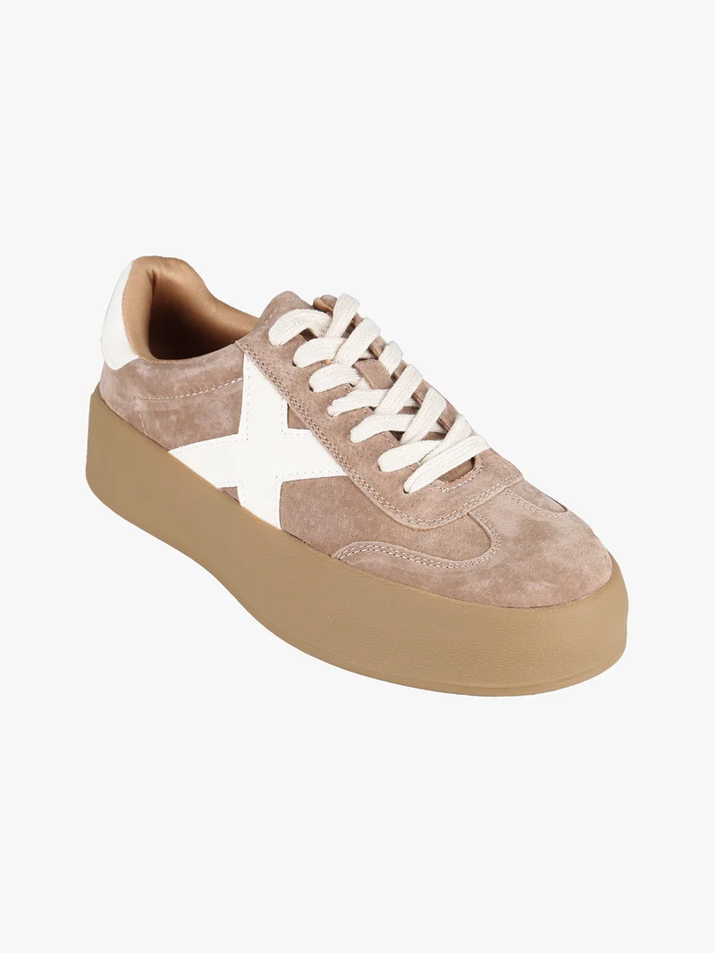 Sneakers donna effetto nubuck con platform - cammello