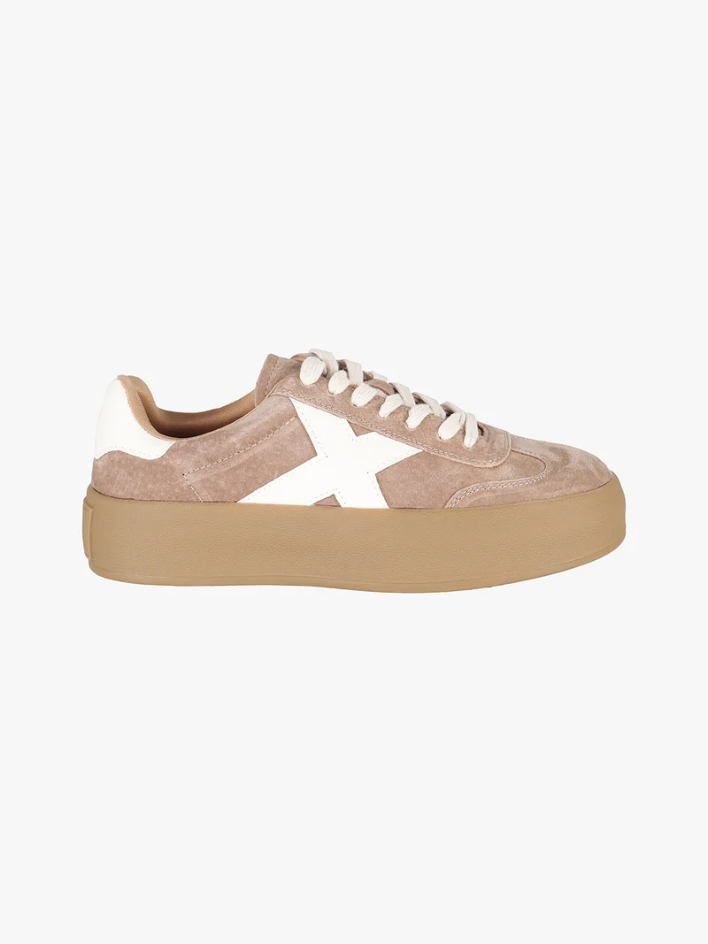Sneakers donna effetto nubuck con platform - cammello