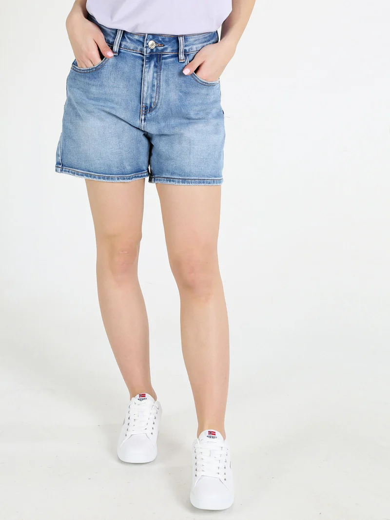 Shorts da donna in Jeans