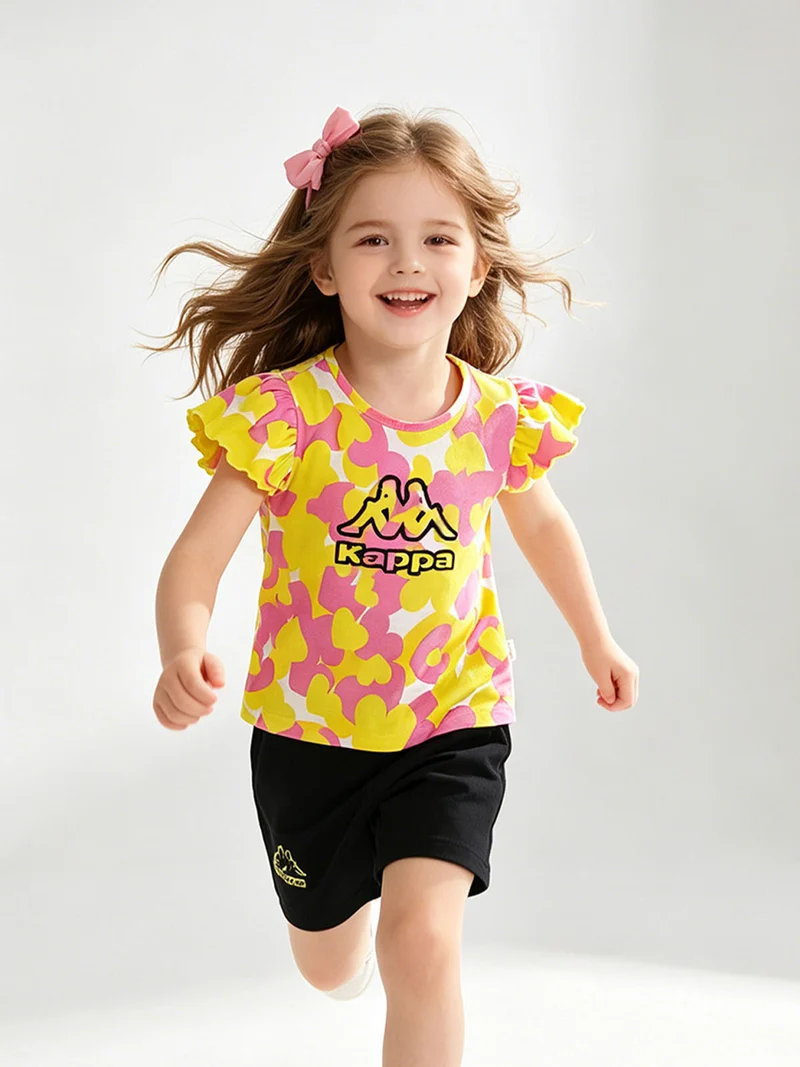 Completo corto da neonata 2 pezzi in cotone con maniche a volant e shorts - rosa