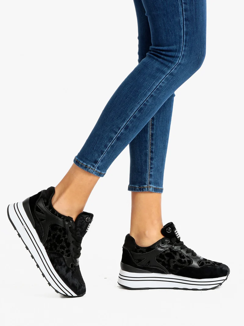 Sneakers donna con platform - nero