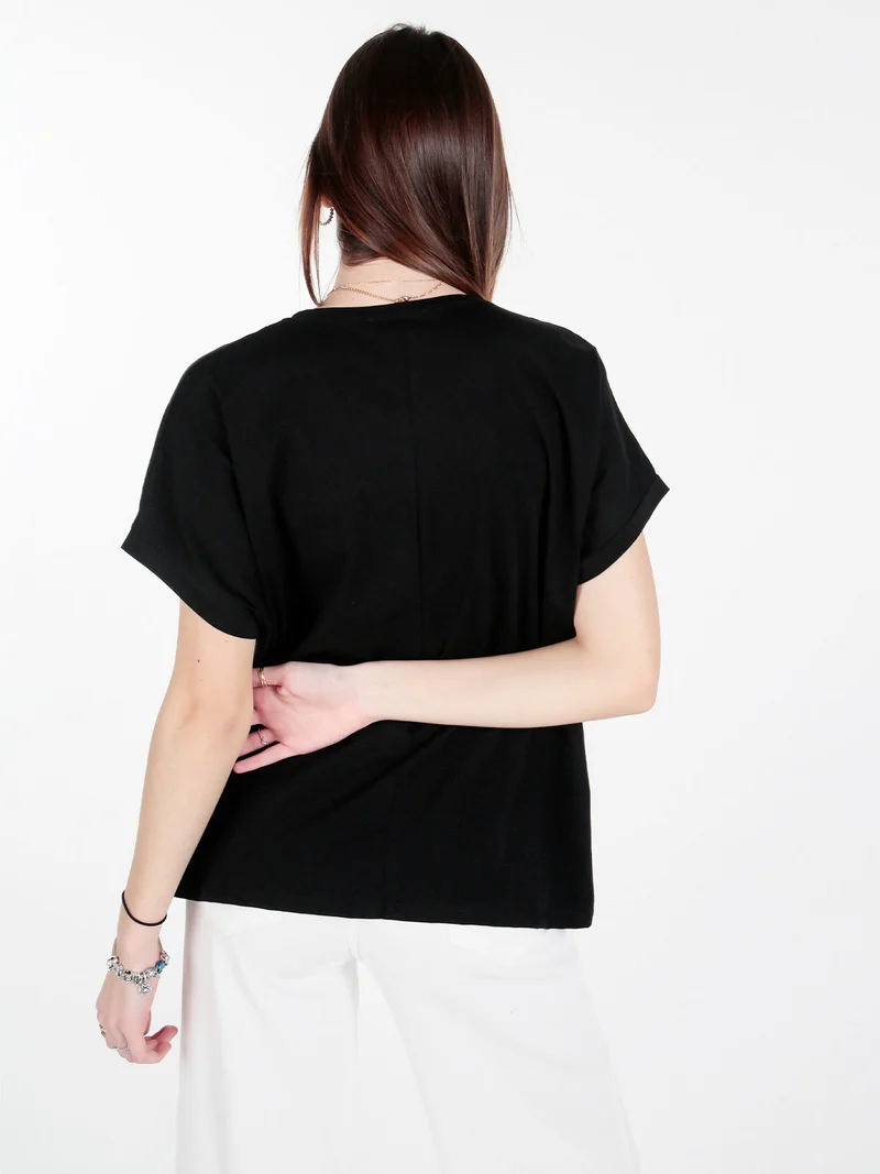 T-shirt donna con stampa farfalle e dettagli strass - nero