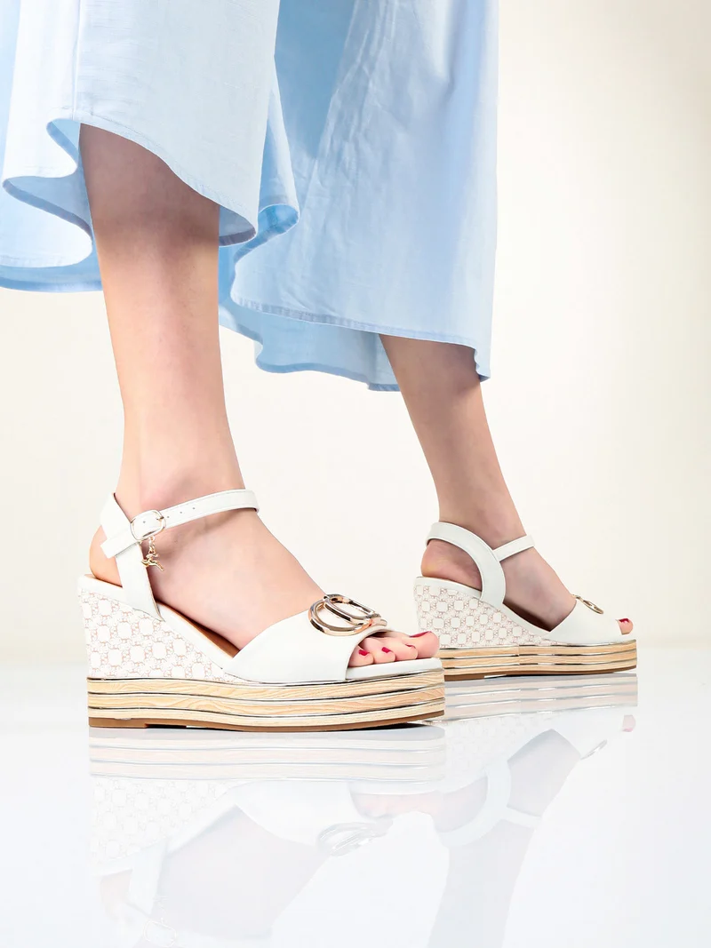 Sandali donna con zeppa platform - bianco