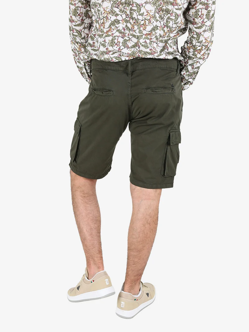 Bermuda cargo da uomo in cotone - militare
