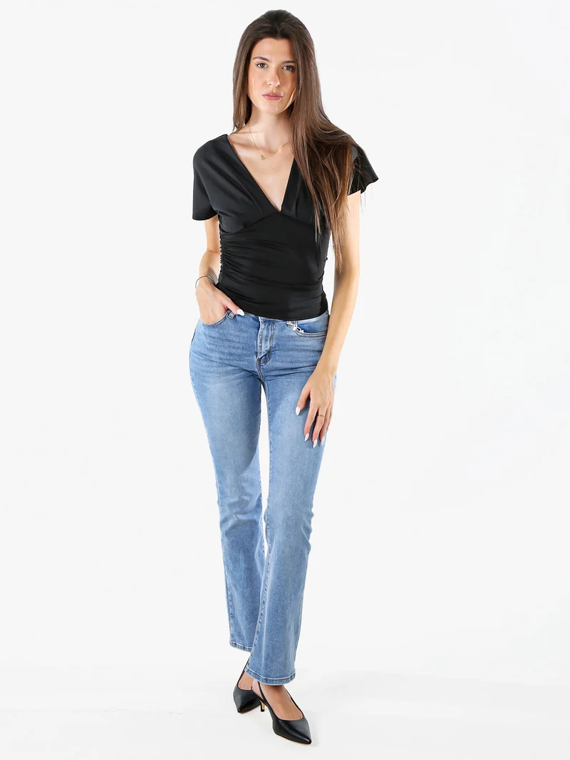 Top donna con scollo a V davanti e dietro con arricciature laterali - nero