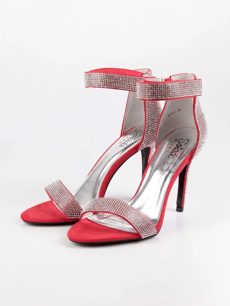 Sandali aperti con tacco e strass rosso