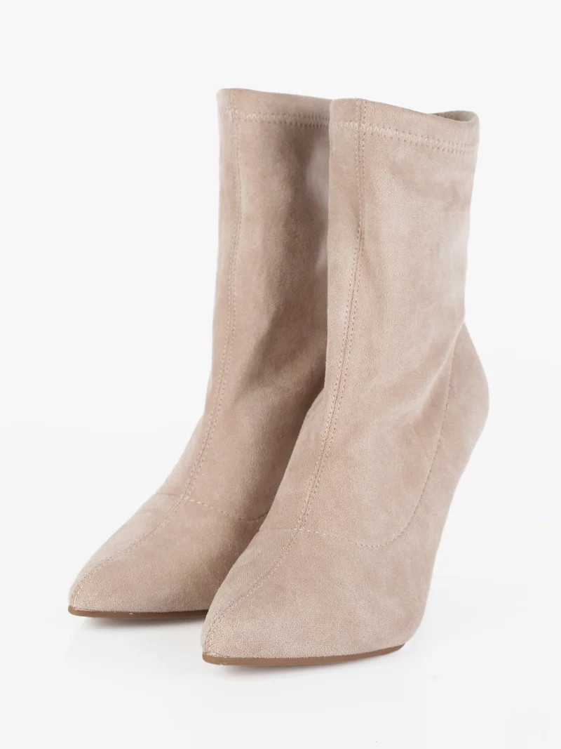 Stivaletti da donna a punta - beige