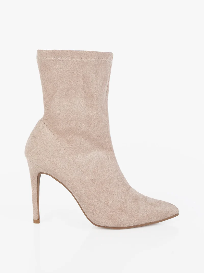 Stivaletti da donna a punta - beige
