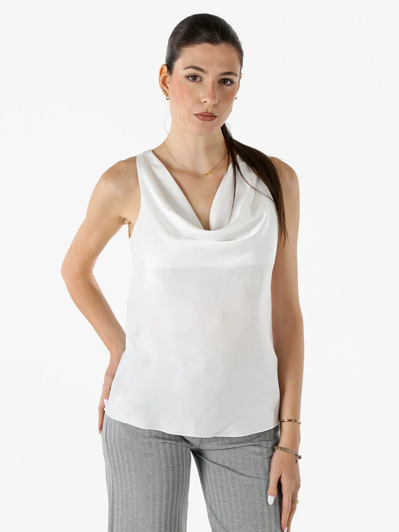 Top donna smanicato con scollo a cascata in tessuto effetto raso - bianco