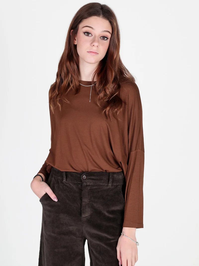 Maglia donna con maniche a pipistrello - marrone