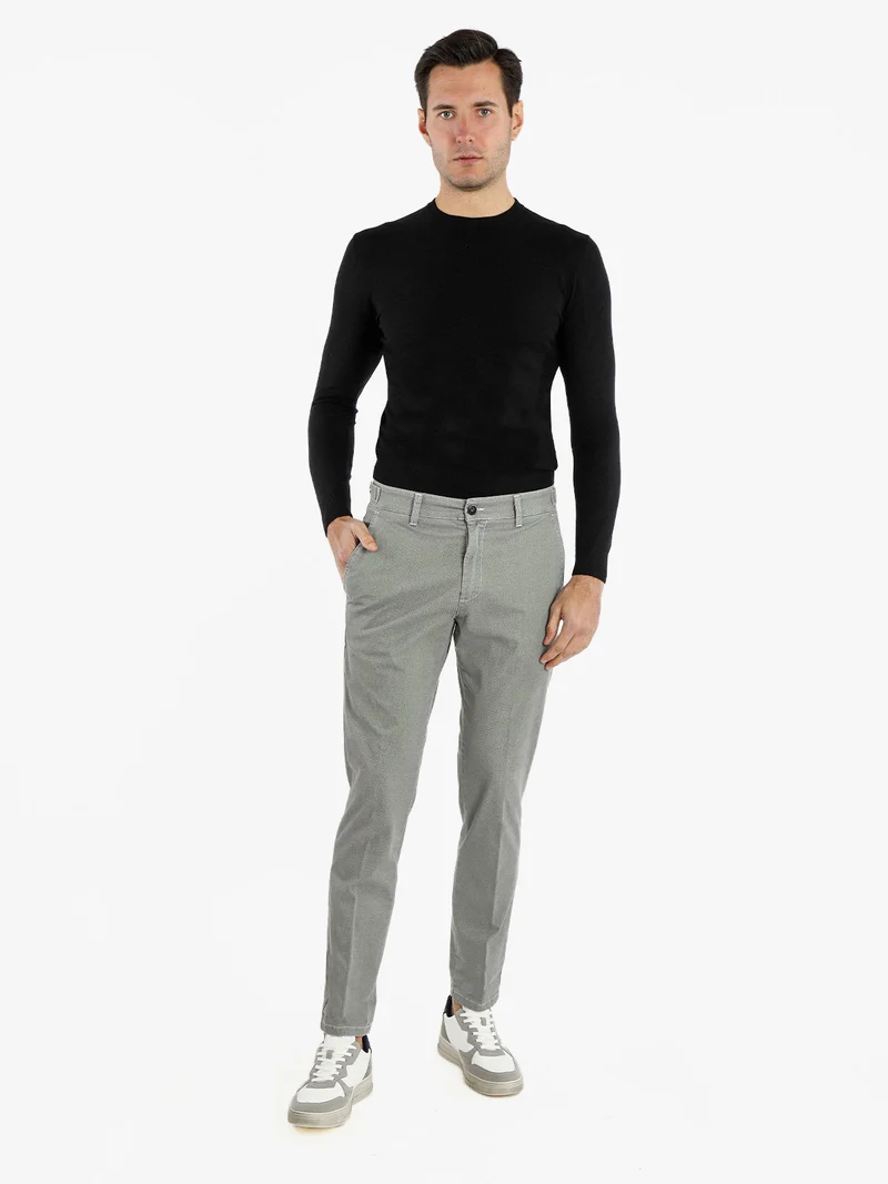 Pantaloni casual slim fit da uomo taglie grandi - perla
