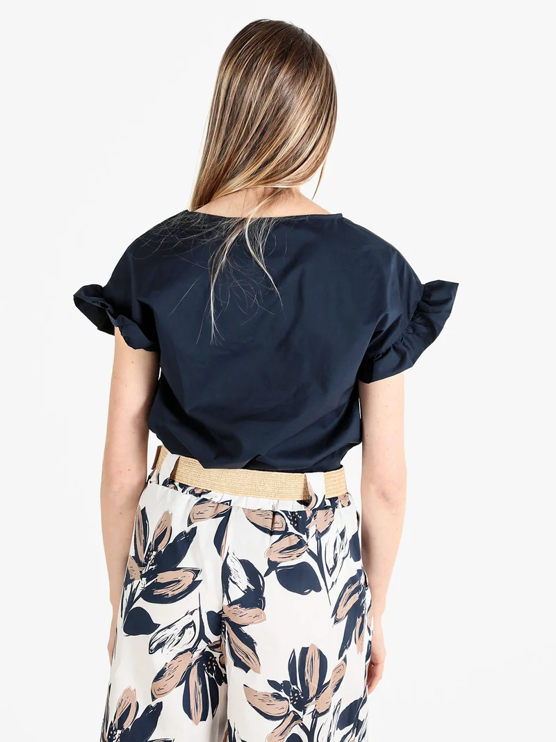 Blusa donna in cotone con maniche corte a volant - blu scuro