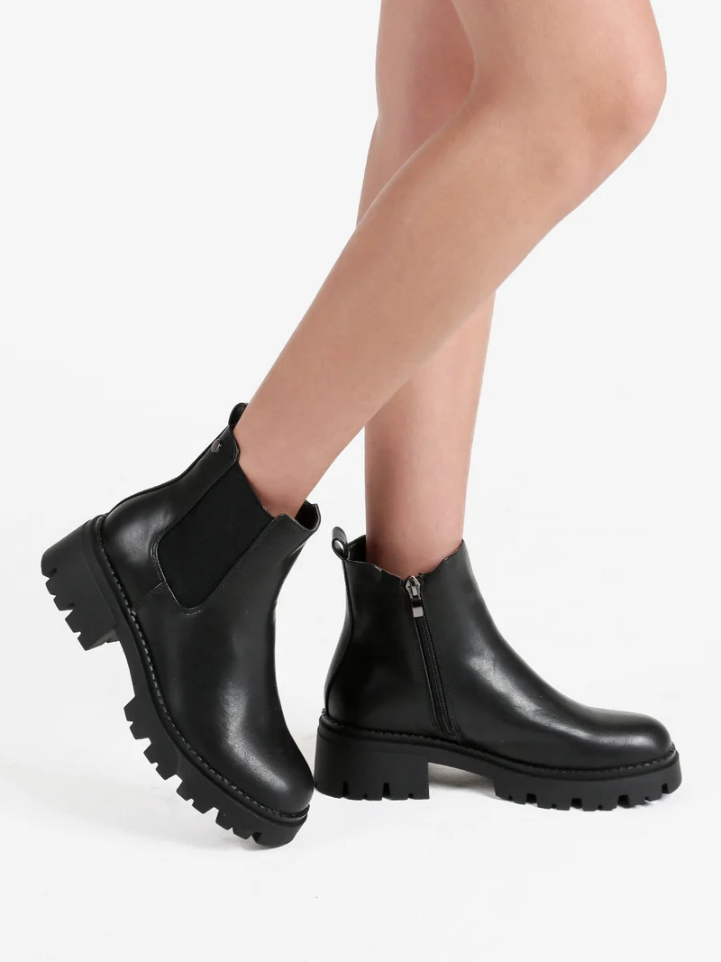 Stivaletti donna con tacco e plateau - nero