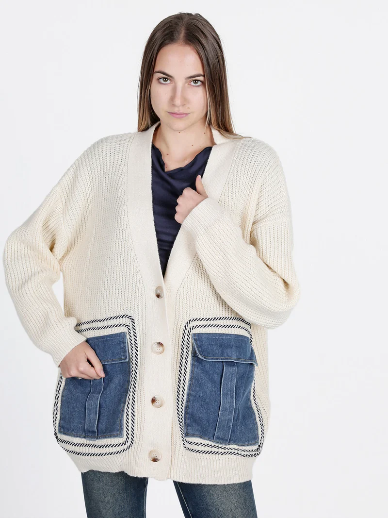 Cardigan donna ovesize in maglia con tasche in jeans - panna