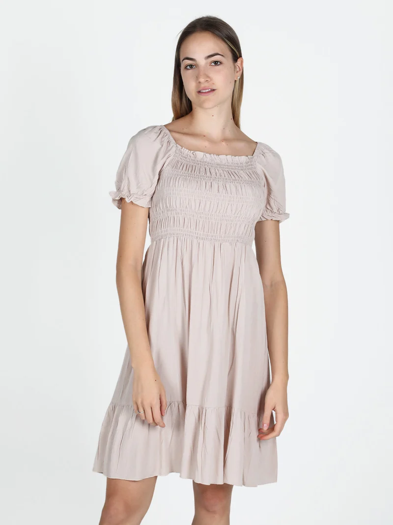 Vestito da donna con maniche corte a sbuffo - beige