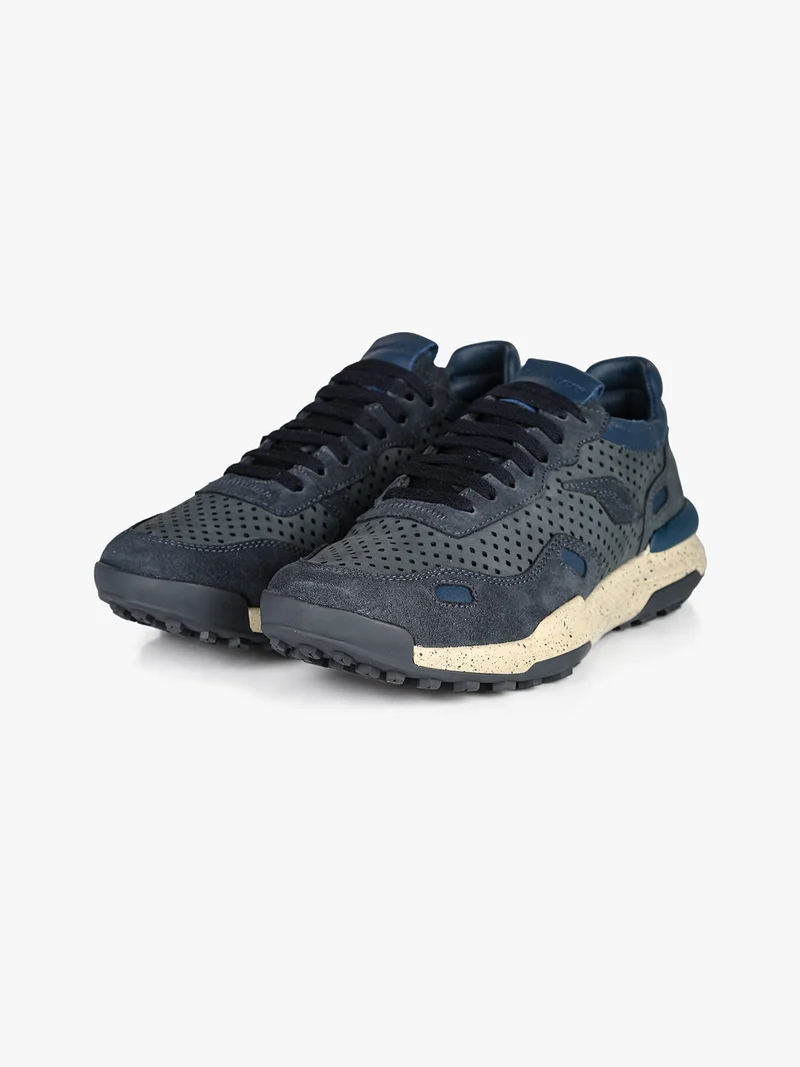 Sneakers da uomo in pelle traforata - blu scuro