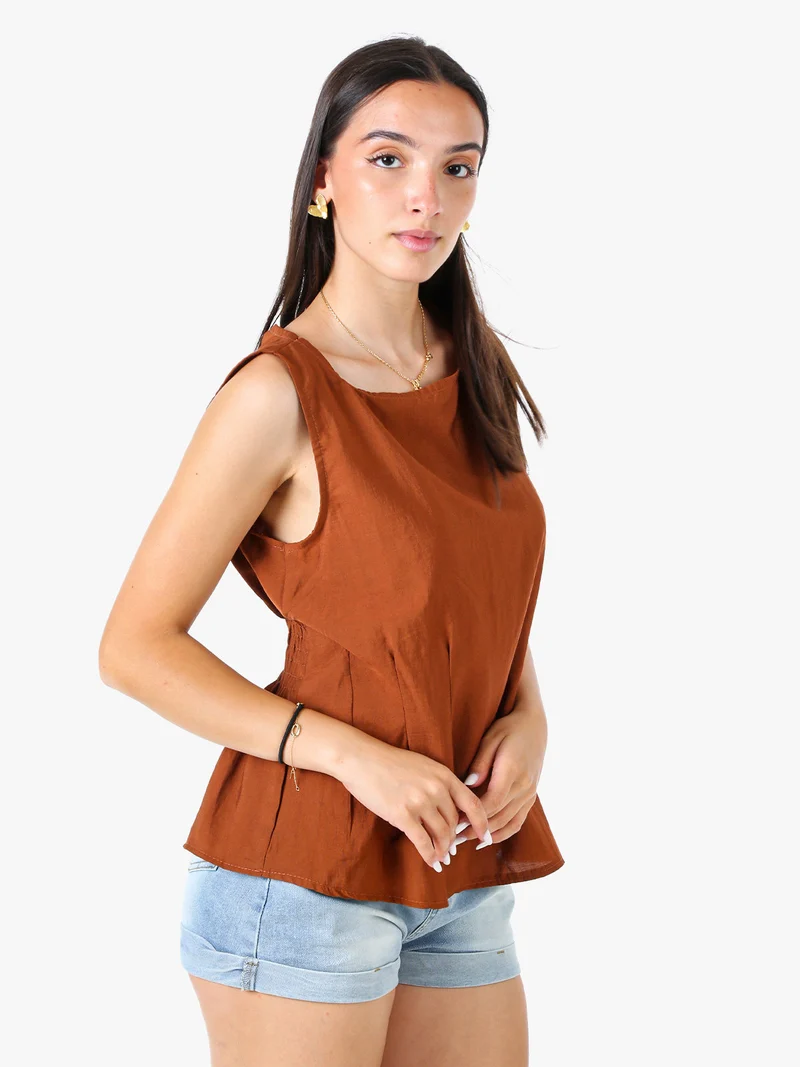 Top smanicato da donna in viscosa - cuoio