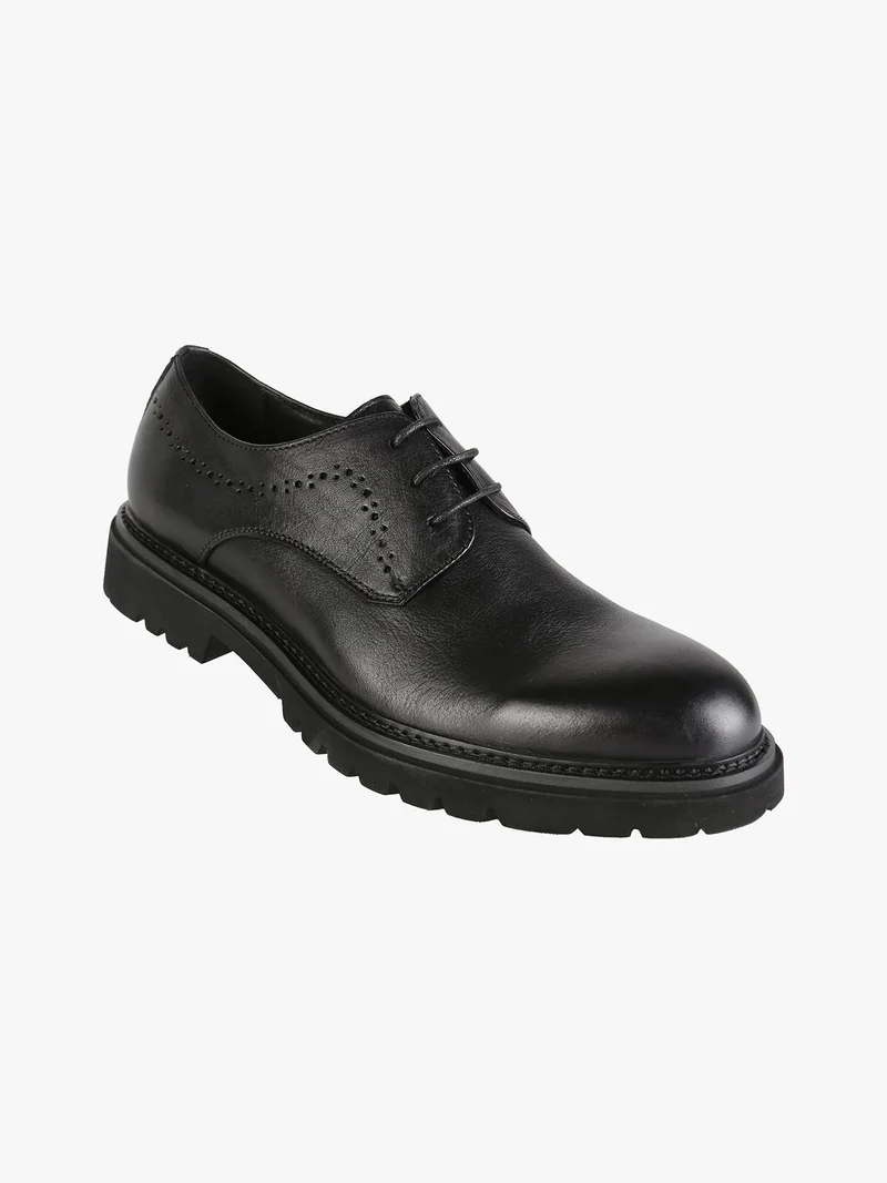 Scarpe stringate in pelle da uomo - nero