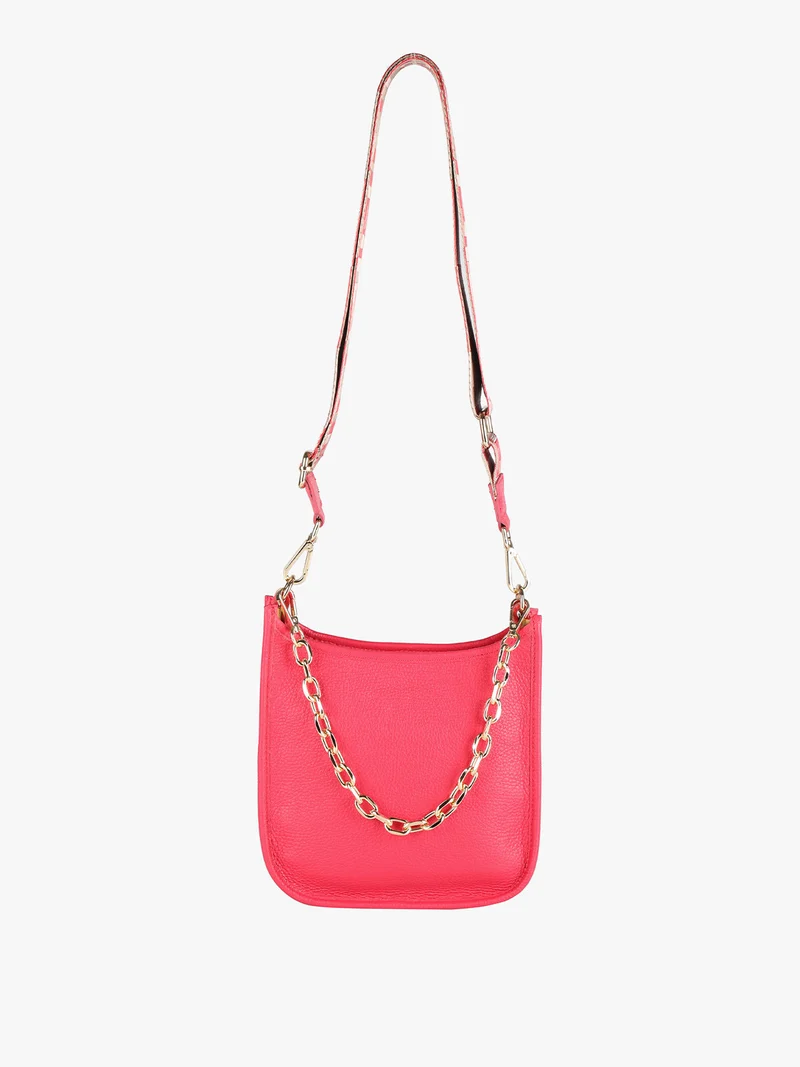 Borsetta in pelle con catena da donna - fragola