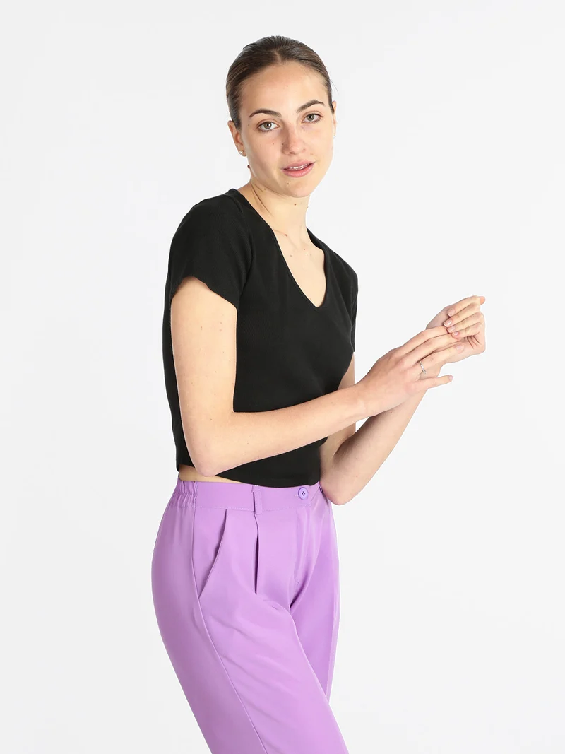 T-shirt manica corta donna a costine - nero