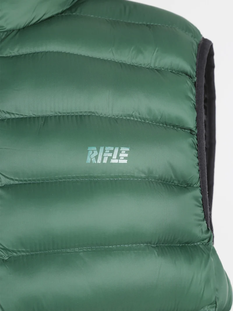 Gilet da uomo imbottito con cappuccio - verde