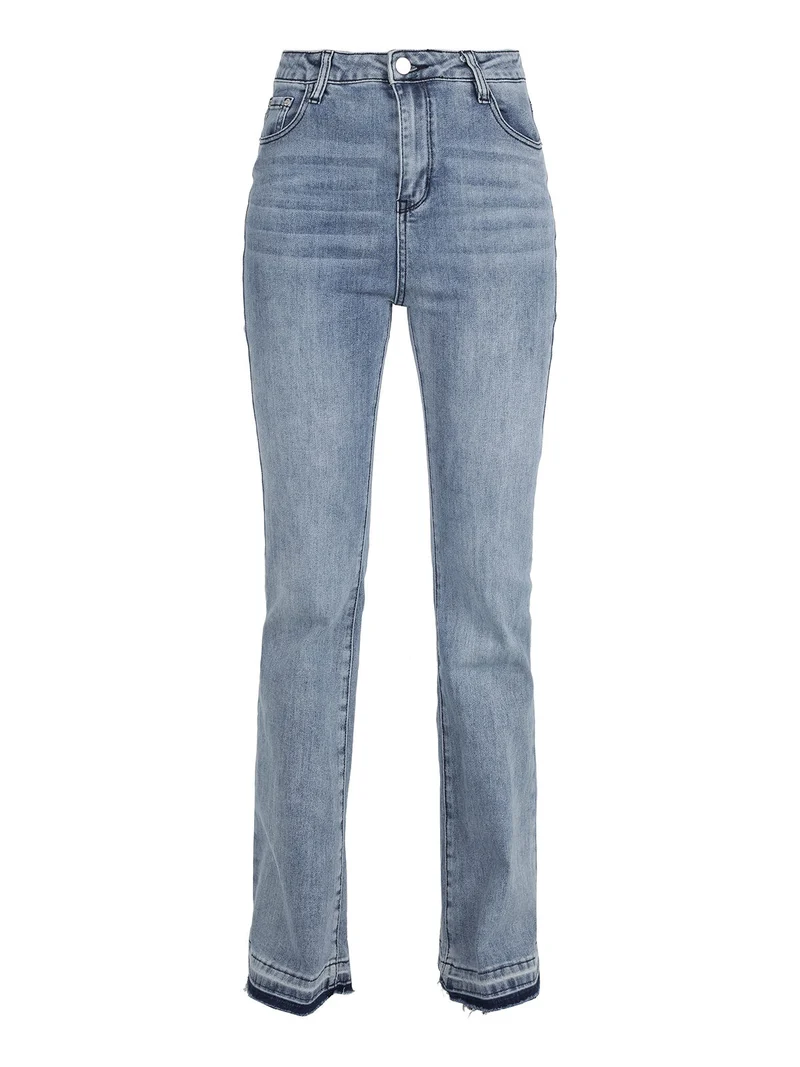 Jeans donna a zampa con finale sfrangiato - jeans