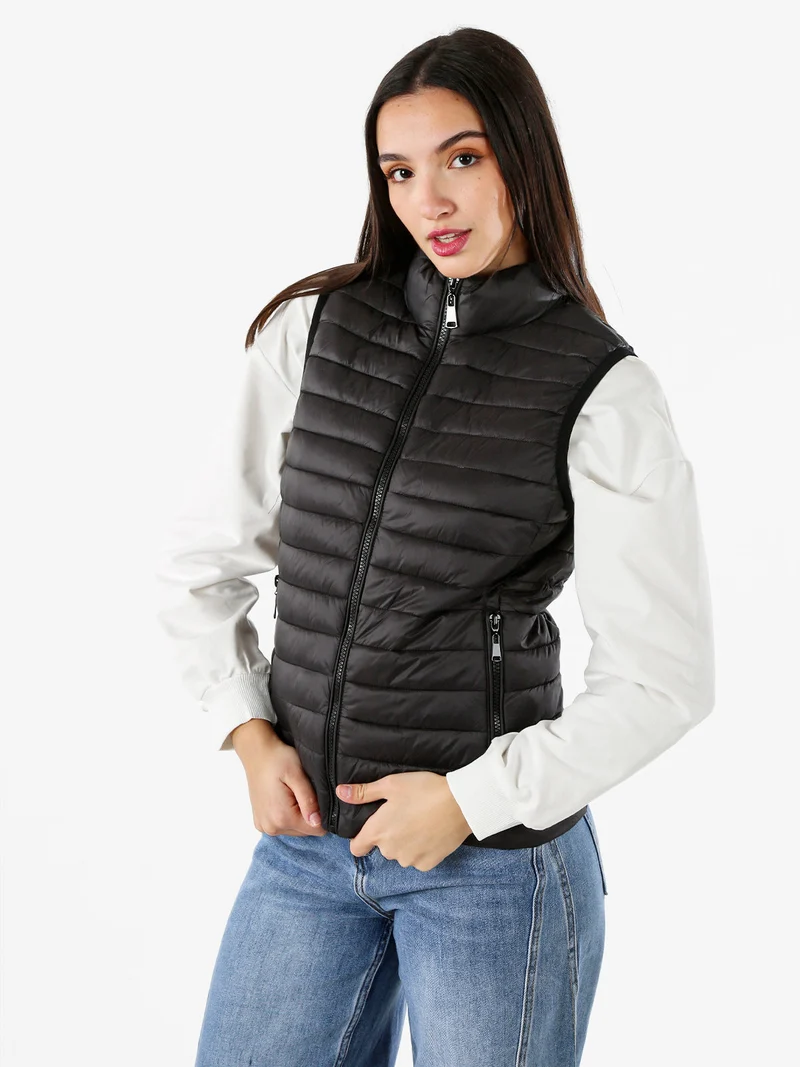 Giacca smanicata da donna - nero