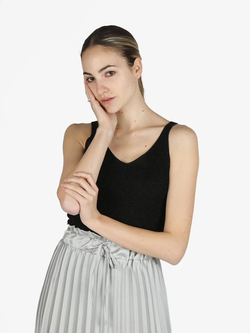 Top donna in lurex a costine scollo V - nero