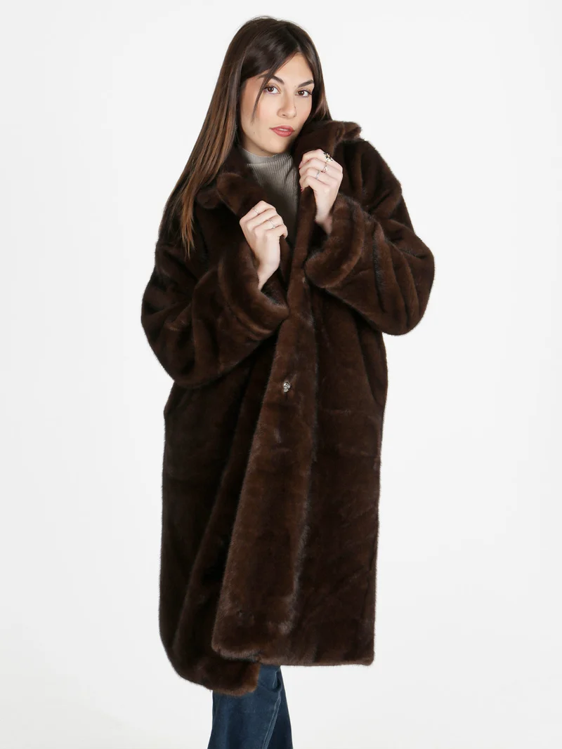 Cappotto donna lungo in pelliccia sintetica - caffè